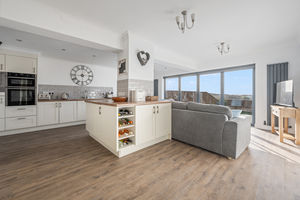 Photo 26- click for photo gallery